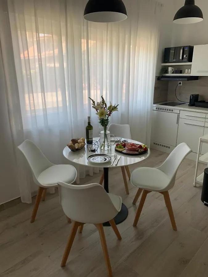 Apartment Kala Split 0*,  Croatia
