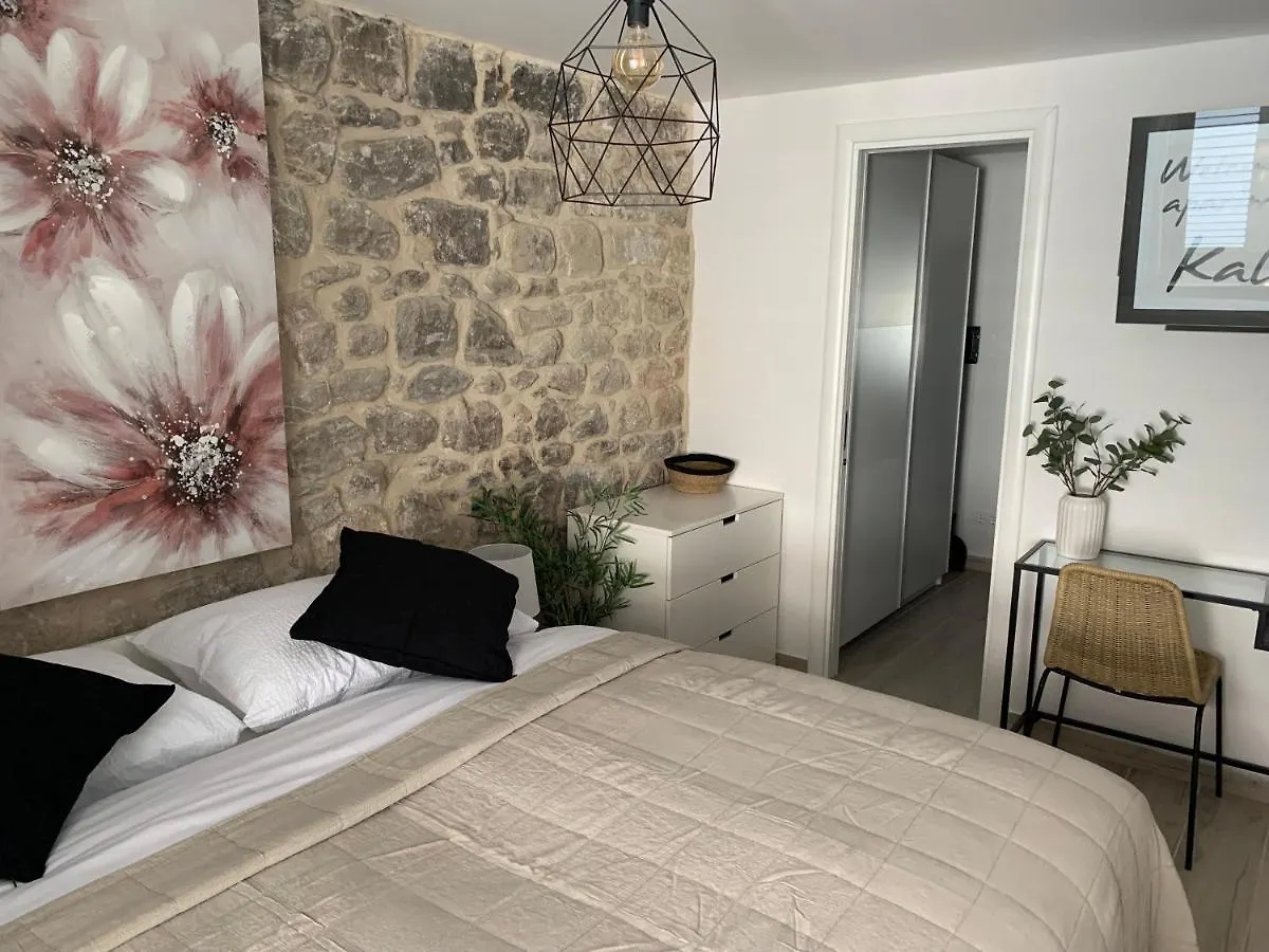 Apartment Kala Split 0*,  Croatia