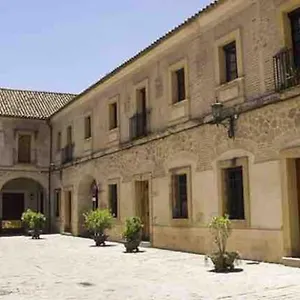 Ad10 Full House Near Cathedral By Antonia Diaz Street Seville